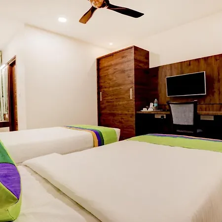 Treebo Trend Emora Hotel And Suites Brookfield Bangalore Exterior photo